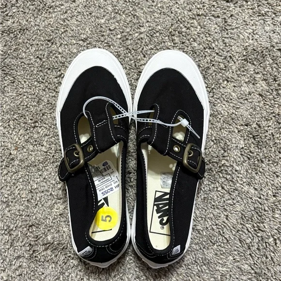 Vans Women’s 5 classic Mary Jane style grounded chunky lug rubber sole Black NWT - Picture 2 of 7